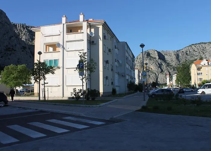 Apartman Matijevic 아파트 오미스